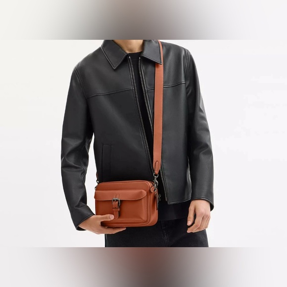 Coach Handbags - NWT Authentic .Coach crossbody bag Brown Leather Belt Bag QB/Tan color 🤩